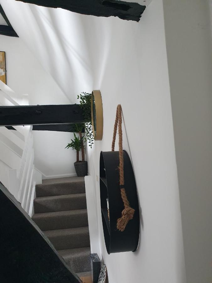 Grade I Listed Luxury Apartment In Hertfordshire Ware Exterior foto